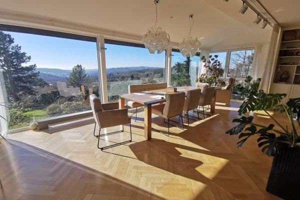 Prodej domu 493 m², pozemek 1.531 m², Glashütten Prodej domu 493 m², pozemek 1.531 m², Glashütten