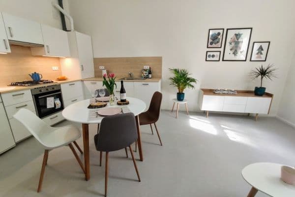 Pronájem bytu 2+kk 56 m², Koperníkova, Plzeň Pronájem bytu 2+kk 56 m², Koperníkova, Plzeň