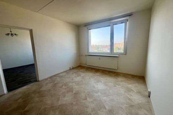 Pronájem bytu 2+kk 36 m², Rabyňská, Praha Pronájem bytu 2+kk 36 m², Rabyňská, Praha