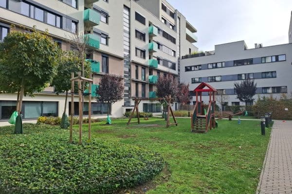 Pronájem bytu 4+kk 102 m², Petržílkova, Praha Pronájem bytu 4+kk 102 m², Petržílkova, Praha