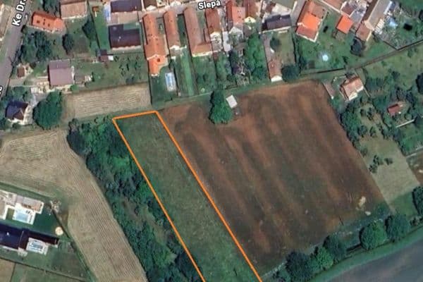 Prodej pozemku 3.678 m², Pečky Prodej pozemku 3.678 m², Pečky