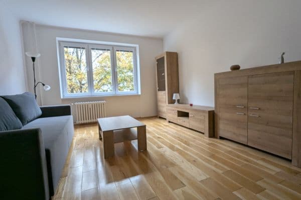 Pronájem bytu 2+1 57 m², Postupická, Hlavní město Praha Pronájem bytu 2+1 57 m², Postupická, Hlavní město Praha