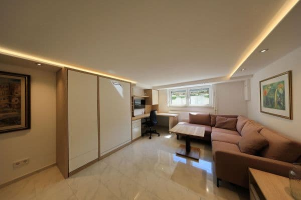 Pronájem bytu 1+1 30 m², Leinfelden-Echterdingen Pronájem bytu 1+1 30 m², Leinfelden-Echterdingen