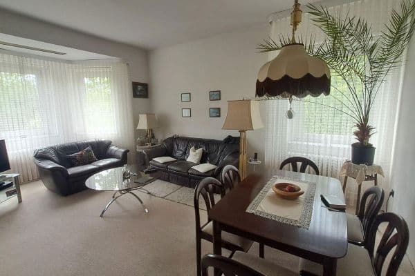 Prodej bytu 4+1 101 m², Berlin, Berlín Prodej bytu 4+1 101 m², Berlin, Berlín