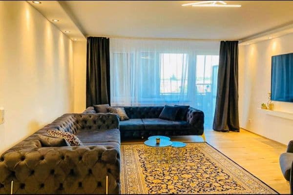 Pronájem bytu 3+1 92 m², Köln, Severní Porýní-Vestfálsko Pronájem bytu 3+1 92 m², Köln, Severní Porýní-Vestfálsko