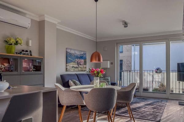 Prodej bytu 3+1 101 m², Hamburg, Hamburg Prodej bytu 3+1 101 m², Hamburg, Hamburg