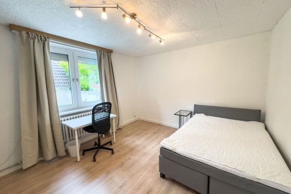 Pronájem bytu 1+1 20 m², Nettelbeckstraße 19, Hildesheim Pronájem bytu 1+1 20 m², Nettelbeckstraße 19, Hildesheim