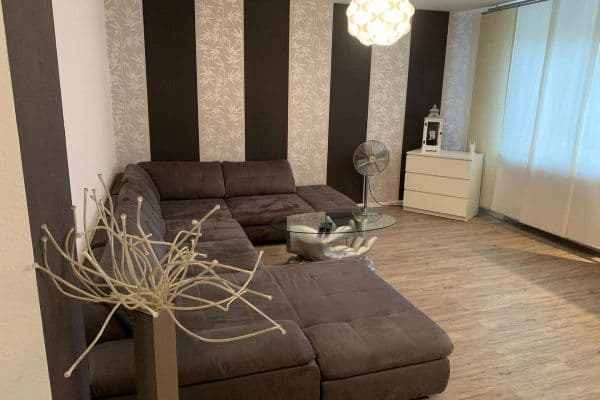 Pronájem bytu 3+1 83 m², Am Emmersberg 43, Saarbrücken, Země Sársko Pronájem bytu 3+1 83 m², Am Emmersberg 43, Saarbrücken, Země Sársko