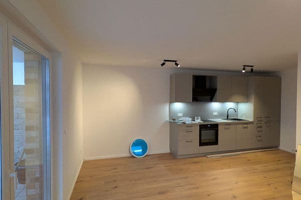 Pronájem bytu 2+1 70 m², Forstgasse 64, Haßloch Pronájem bytu 2+1 70 m², Forstgasse 64, Haßloch