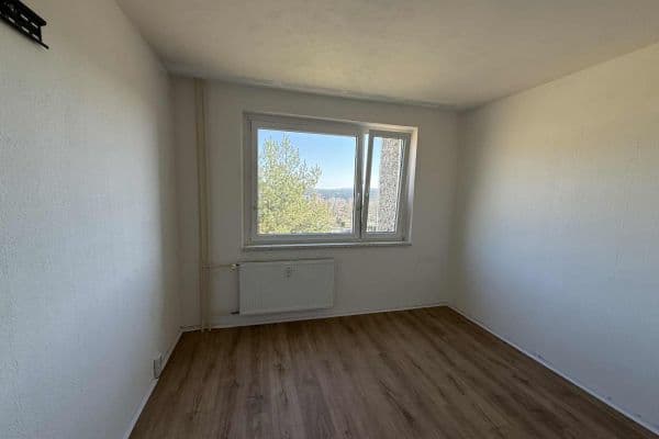 Pronájem bytu 3+1 70 m², Sídliště, Rotava Pronájem bytu 3+1 70 m², Sídliště, Rotava