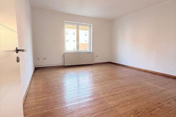 Pronájem bytu 2+1 60 m², Waldstraße 27, Flensburg, Šlesvicko-Holštýnsko Pronájem bytu 2+1 60 m², Waldstraße 27, Flensburg, Šlesvicko-Holštýnsko