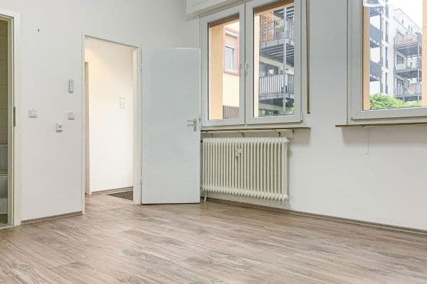 Prodej bytu 1+1 31 m², Offenbach am Main Prodej bytu 1+1 31 m², Offenbach am Main