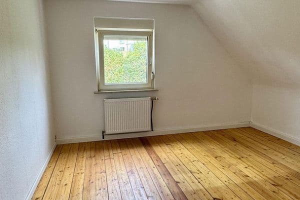 Pronájem bytu 3+1 52 m², Am Zimmermannskreuz 9, Kaiserslautern, Porýní-Falc Pronájem bytu 3+1 52 m², Am Zimmermannskreuz 9, Kaiserslautern, Porýní-Falc