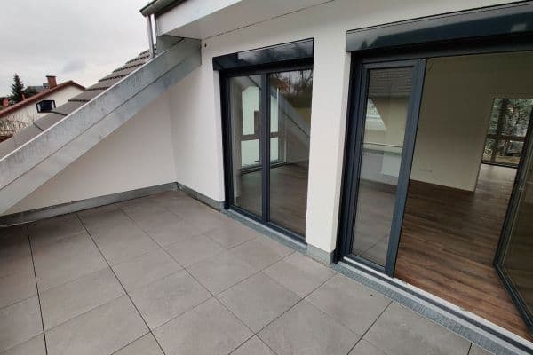 Pronájem bytu 3+1 72 m², Rieslingstraße 10, Abstatt Pronájem bytu 3+1 72 m², Rieslingstraße 10, Abstatt