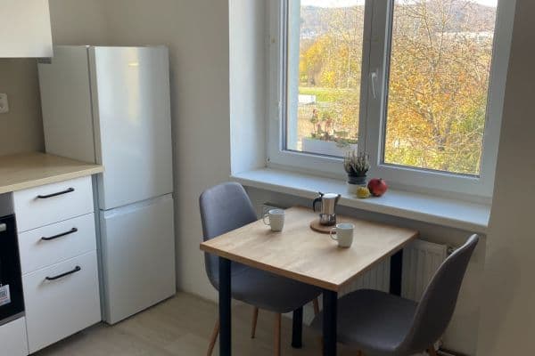 Pronájem bytu 1+1 32 m², Elišky Machové, Brno Pronájem bytu 1+1 32 m², Elišky Machové, Brno