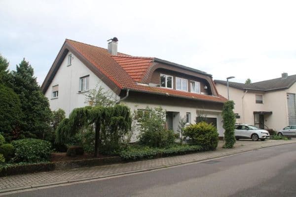 Prodej domu 270 m², pozemek 525 m², St.Leon-Rot Prodej domu 270 m², pozemek 525 m², St.Leon-Rot