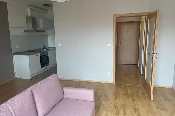 Pronájem bytu 1+kk 34 m², Přeučilova, Hlavní město Praha Pronájem bytu 1+kk 34 m², Přeučilova, Hlavní město Praha