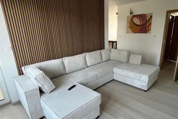 Pronájem bytu 2+1 43 m², Revoluční, Měšice Pronájem bytu 2+1 43 m², Revoluční, Měšice