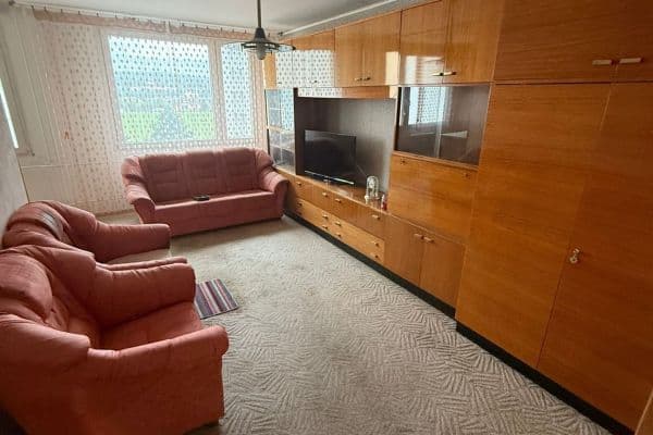 Prodej bytu 3+kk 69 m², Nad Stadionem, Králův Dvůr Prodej bytu 3+kk 69 m², Nad Stadionem, Králův Dvůr