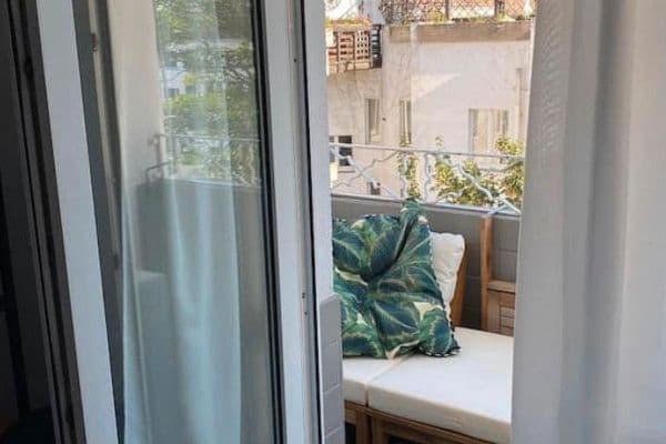 Pronájem bytu 2+1 58 m², Düsseldorf Pronájem bytu 2+1 58 m², Düsseldorf