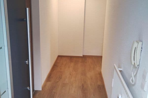 Pronájem bytu 2+1 66 m², Leimen Pronájem bytu 2+1 66 m², Leimen