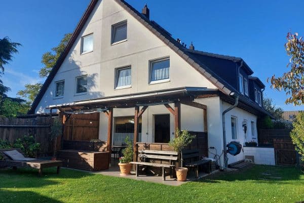 Prodej domu 105 m², pozemek 328 m², Berlin Prodej domu 105 m², pozemek 328 m², Berlin