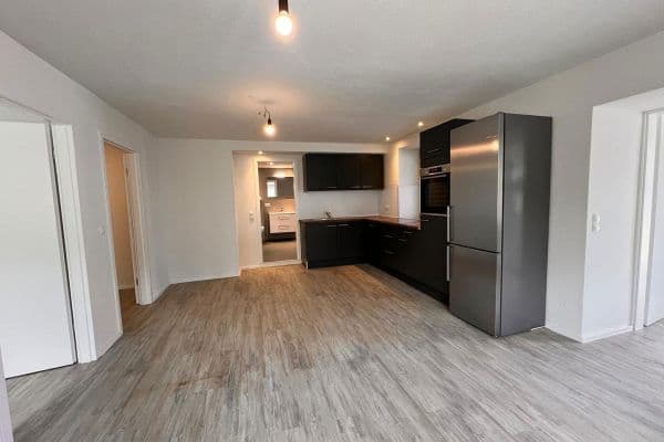 Pronájem bytu 3+1 71 m², Meßkircher Str. 159, Stockach-Zizenhausen Pronájem bytu 3+1 71 m², Meßkircher Str. 159, Stockach-Zizenhausen