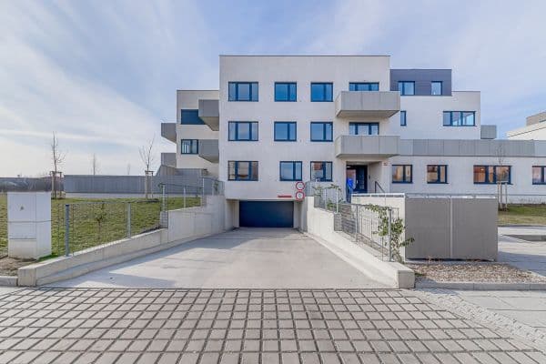 Prodej bytu 3+kk 80 m², Karla IV., Horoměřice Prodej bytu 3+kk 80 m², Karla IV., Horoměřice