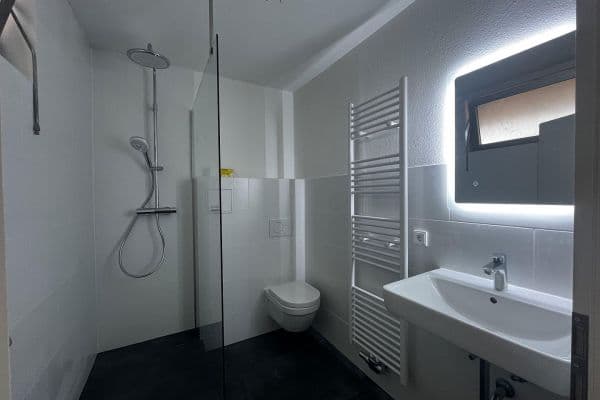 Pronájem bytu 1+1 37 m², Dreieichstraße 21, Dietzenbach Pronájem bytu 1+1 37 m², Dreieichstraße 21, Dietzenbach