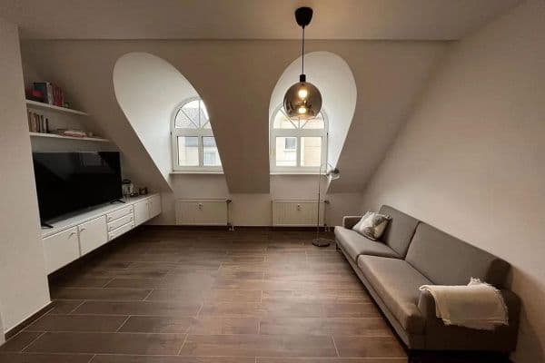 Pronájem bytu 2+1 72 m², Frankfurt am Main Pronájem bytu 2+1 72 m², Frankfurt am Main