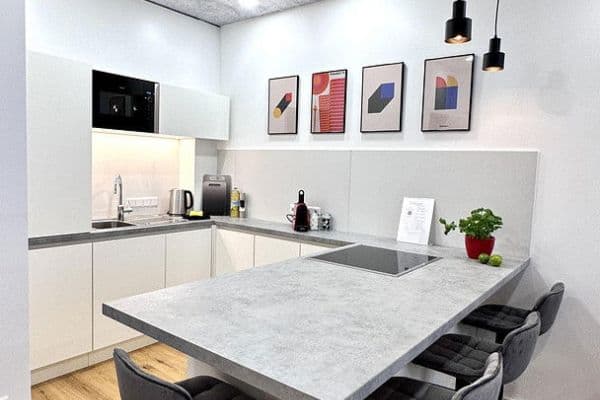 Pronájem bytu 2+1 40 m², Kölner Str. 285, Düsseldorf, Severní Porýní-Vestfálsko Pronájem bytu 2+1 40 m², Kölner Str. 285, Düsseldorf, Severní Porýní-Vestfálsko