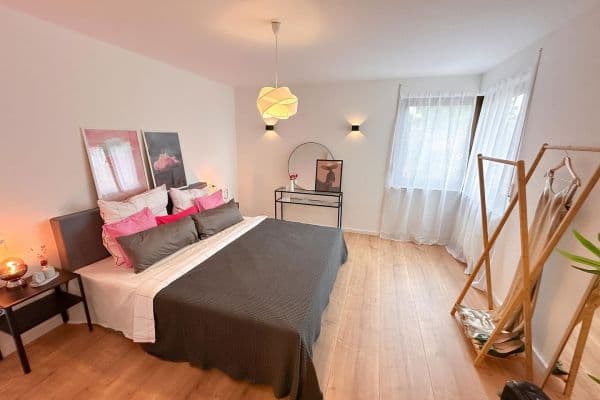 Prodej bytu 4+1 90 m², Gymnasiumstraße 10, Filderstadt Prodej bytu 4+1 90 m², Gymnasiumstraße 10, Filderstadt