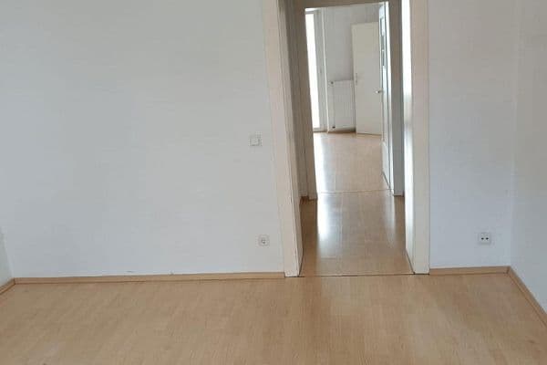 Pronájem bytu 2+1 63 m², Wuppertal Pronájem bytu 2+1 63 m², Wuppertal