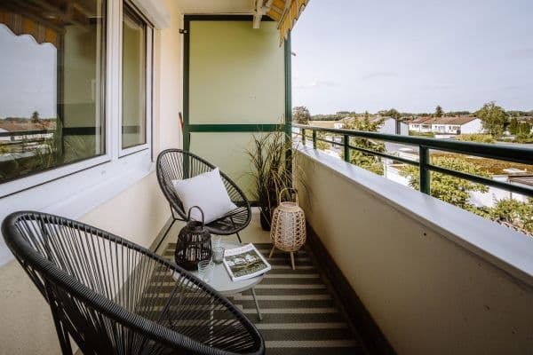 Prodej bytu 2+1 61 m², Hirschbergweg 4, Olching, Bavorsko Prodej bytu 2+1 61 m², Hirschbergweg 4, Olching, Bavorsko