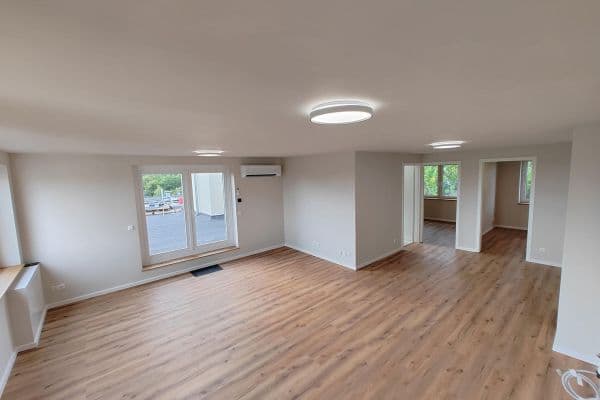 Prodej bytu 3+1 75 m², Oddernskamp 1, Hamburg-Lokstedt, Hamburg Prodej bytu 3+1 75 m², Oddernskamp 1, Hamburg-Lokstedt, Hamburg