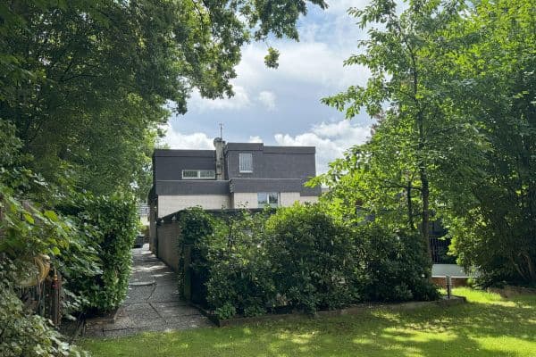 Prodej domu 210 m², pozemek 970 m², Hannover, Dolní Sasko Prodej domu 210 m², pozemek 970 m², Hannover, Dolní Sasko