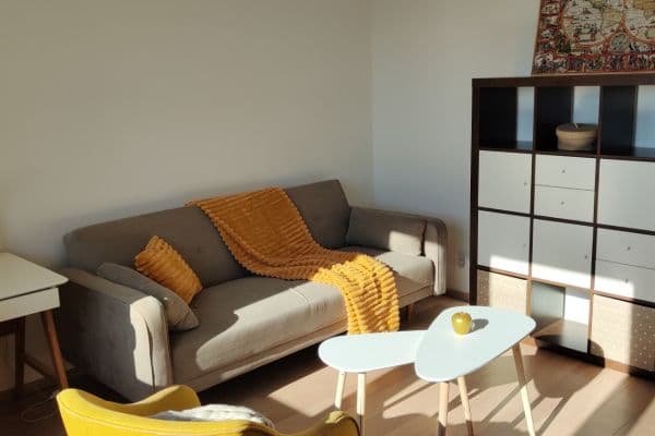 Pronájem bytu 3+1 68 m², Pečnianska, Bratislava Pronájem bytu 3+1 68 m², Pečnianska, Bratislava