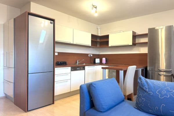 Prodej bytu 4+kk 100 m², Hrnčířská, Jesenice Prodej bytu 4+kk 100 m², Hrnčířská, Jesenice