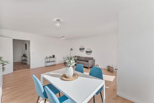 Prodej bytu 3+1 93 m², Filderstadt Prodej bytu 3+1 93 m², Filderstadt