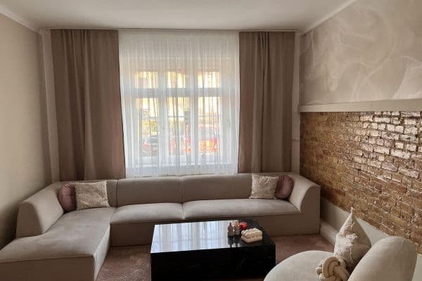 Prodej bytu 4+1 109 m², Berlin, Berlín Prodej bytu 4+1 109 m², Berlin, Berlín