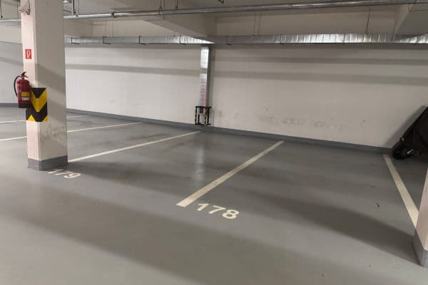 Prodej garáže 31 m², Březenská, Hlavní město Praha Prodej garáže 31 m², Březenská, Hlavní město Praha