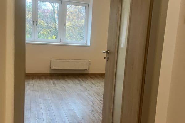 Pronájem bytu 1+kk 25 m², Kounická, Hlavní město Praha Pronájem bytu 1+kk 25 m², Kounická, Hlavní město Praha