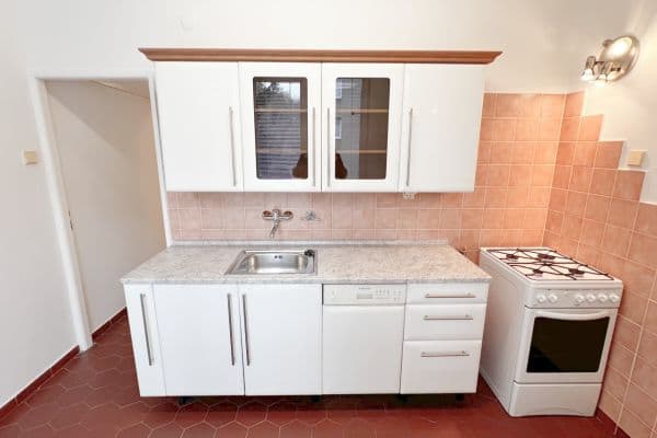 Prodej bytu 2+1 52 m², Žalmanova, Praha Prodej bytu 2+1 52 m², Žalmanova, Praha