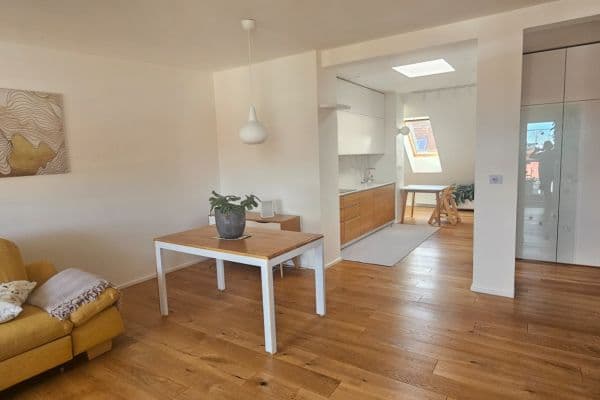 Pronájem bytu 4+kk 120 m², Wuchterlova, Praha Pronájem bytu 4+kk 120 m², Wuchterlova, Praha