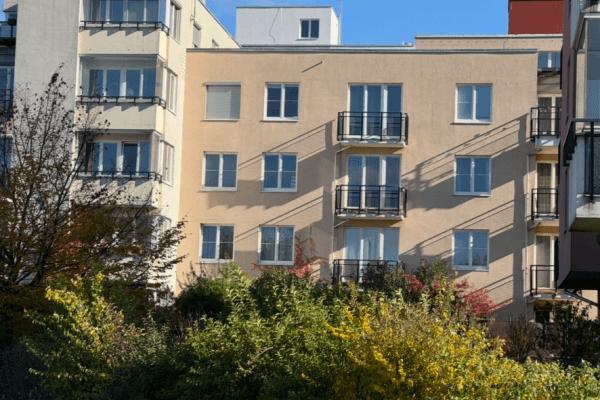 Pronájem garáže 10 m², Tavolníková, Praha Pronájem garáže 10 m², Tavolníková, Praha