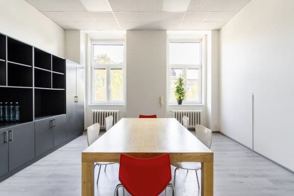 Pronájem kanceláře 50 m², Dvořákova, Brno Pronájem kanceláře 50 m², Dvořákova, Brno