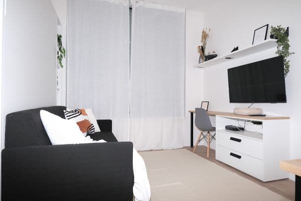 Pronájem bytu 23 m², Plzeňská, Praha Pronájem bytu 23 m², Plzeňská, Praha