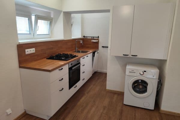 Pronájem bytu 2+kk 43 m², Renneská třída, Brno Pronájem bytu 2+kk 43 m², Renneská třída, Brno