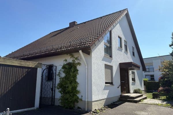 Prodej domu 168 m², pozemek 694 m², Neu-Ulm Prodej domu 168 m², pozemek 694 m², Neu-Ulm