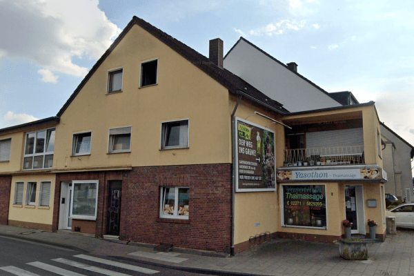 Prodej domu 159 m², pozemek 404 m², Lechenicher Straße 2, Bergheim Prodej domu 159 m², pozemek 404 m², Lechenicher Straße 2, Bergheim